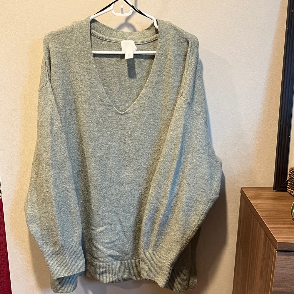 H&M Pale Green Sage V-Neck Sweater